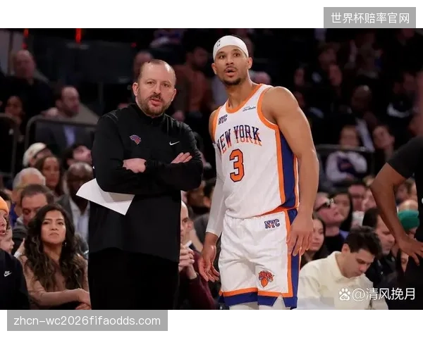 尼克斯三位核心球员在场时净效率惊人，首发阵容的统治力贯穿整个季后赛。