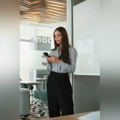江浩然